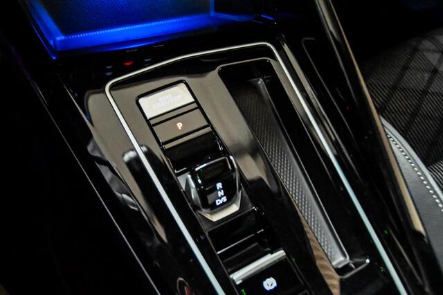 Volkswagen GOLF 1.5 eTSI R-Line HUD|HarmanKardon|PANO|ACC