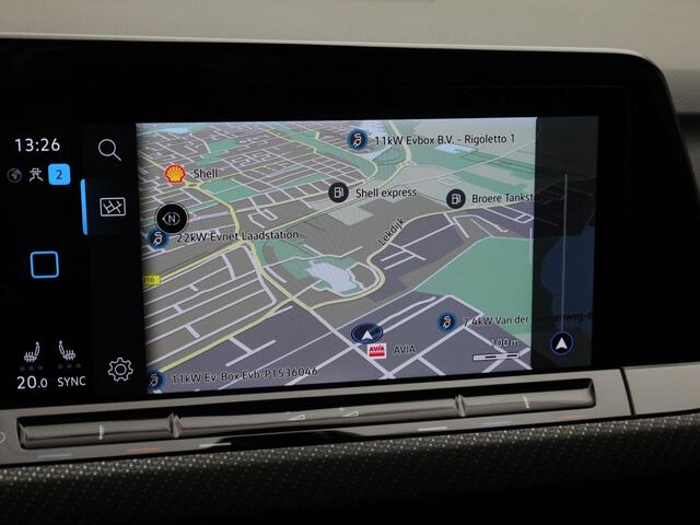 Volkswagen GOLF 1.5TSI/130PK R Line Blackstyle · Panoramadak · Navigatie · Camera + Parkeersensoren