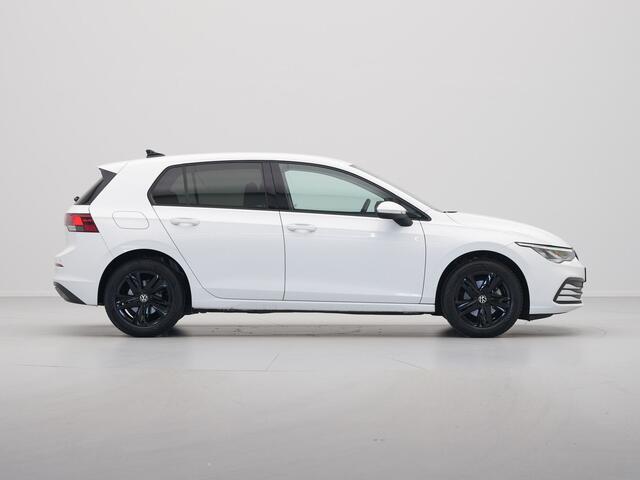 Volkswagen GOLF 1.0 TSI 110pk Life Business Navigatie Memory Stoelverwarming Acc 99