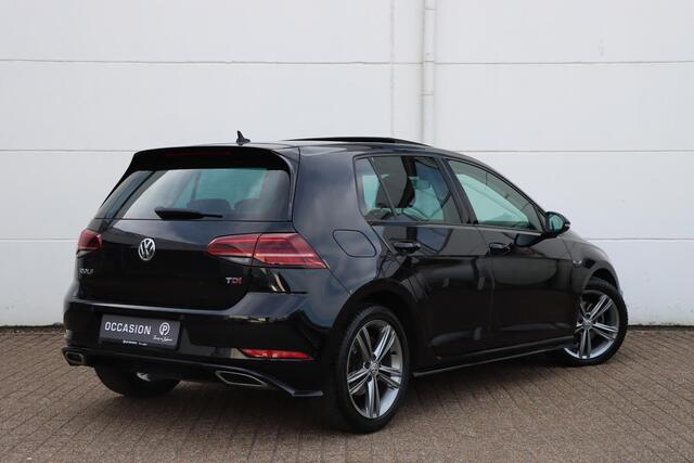 Volkswagen GOLF 1.6 TDI Highline R-Line