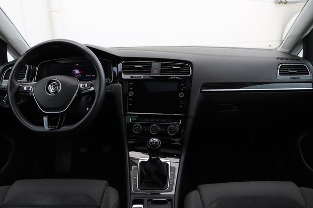 Volkswagen GOLF 1.6 TDI Highline R-Line