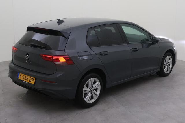 Volkswagen GOLF 1.0 TSI Life Business /Metallic/ Digitale Cockpit/ / Led/ Keyless Start/ Style Int. / Mem. stoel/ Camera/ Clima/ Navi/ Parkeersensoren/ 16 lmv
