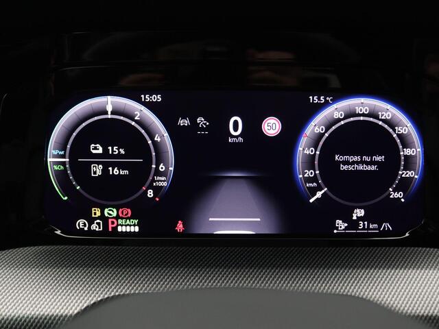 Volkswagen GOLF 1.5 eHybrid GTE 272PK DSG Blackstyle, 18" lichtmetalen vlgen, Side Assist, Achteruitrijcamera, Stoel-Stuurverwarming, Navi via Apple Carplay/Android Auto, Matrix-LED verlichting, Trekhaak