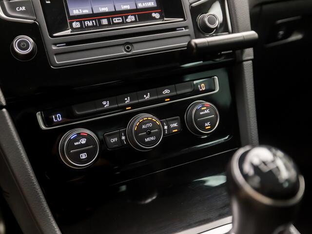 Volkswagen GOLF 1.2 TSI Business Edition (SCHERM, CLIMATE, ADAPTIVE CRUISE, LEDER/ALCANTARA, SPORTSTOELEN, PARKEERSENSOREN, GETINT GLAS, LM VELGEN, NIEUWE APK, BLUETOOTH, NIEUWSTAAT)
