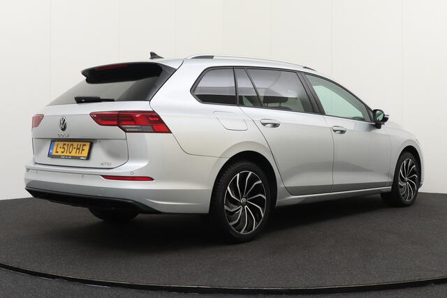 Volkswagen GOLF Variant 1.0 eTSI Business+ Memory Adapt. Cruise Sfeerverlichting