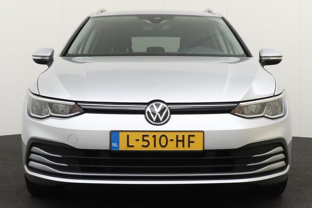 Volkswagen GOLF Variant 1.0 eTSI Business+ Memory Adapt. Cruise Sfeerverlichting