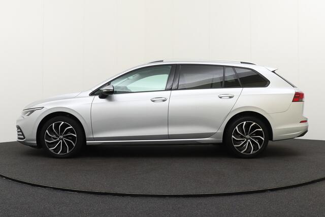 Volkswagen GOLF Variant 1.0 eTSI Business+ Memory Adapt. Cruise Sfeerverlichting