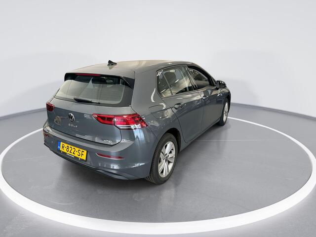 Volkswagen GOLF 1.0 eTsi 110pk DSG Life · Apple/Android Car Play · Navi · P-Sensoren · ACC · DAB · 16'' Inch · Garantie t/m 14-11-2026 of 100.000km