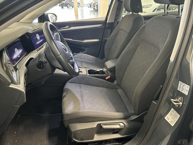Volkswagen GOLF 1.0 eTsi 110pk DSG Life · Apple/Android Car Play · Navi · P-Sensoren · ACC · DAB · 16'' Inch · Garantie t/m 14-11-2026 of 100.000km