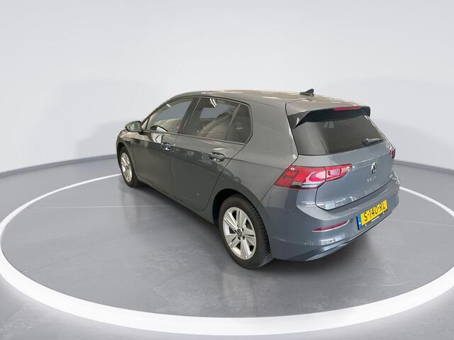 Volkswagen GOLF 1.0 eTsi 110pk DSG Life · Apple/Android Car Play · Navi · P-Sensoren · ACC · DAB · 16'' Inch · Garantie t/m 28-03-2027 of 100.000km