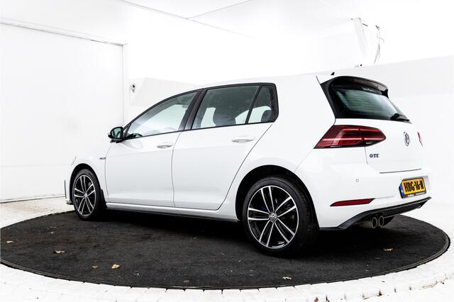 Volkswagen GOLF 1.4 TSI PHEV GTE Adaptive, Apple carplay, Climate,