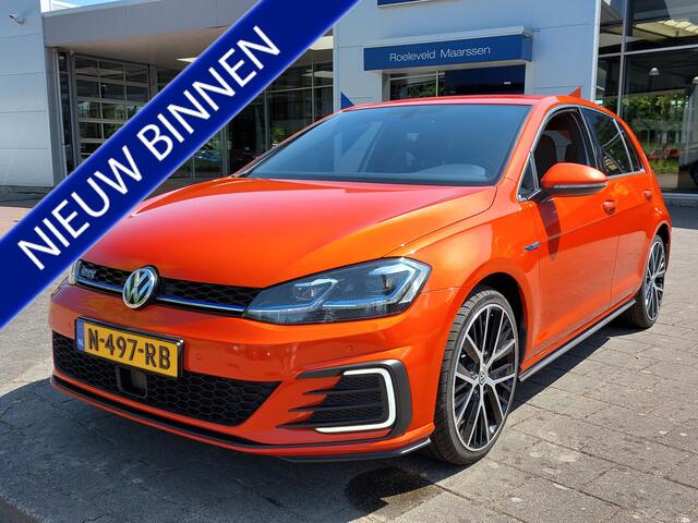 Volkswagen GOLF 1.4 TSI PHEV GTE Executive | Navi | Clima | Adap.Cruise | Led Koplampen | Bluetooth Carkit+Streaming | Pdc V+A+Camera | Licht+Regensensor | Sfeerverlichting | Privacy Glass | 19''lm |Trekhaak