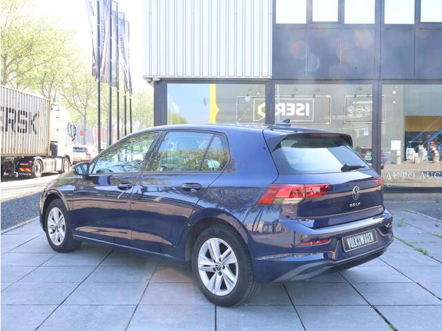 Volkswagen GOLF 1.5 eTSI Life Adaptive Cruise | Stoel&Stuurverwarming | Carplay/Android |