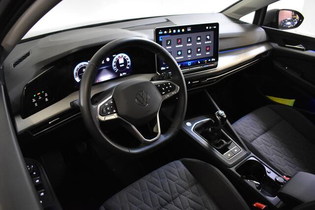 Volkswagen GOLF Variant 1.5 TSI LIFE VIRTUAL/PDC/CARPLAY