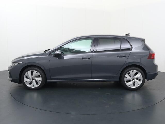 Volkswagen GOLF 8 Life Edition 1.5 TSI 85 kW / 116 pk Hatchback 6 ve