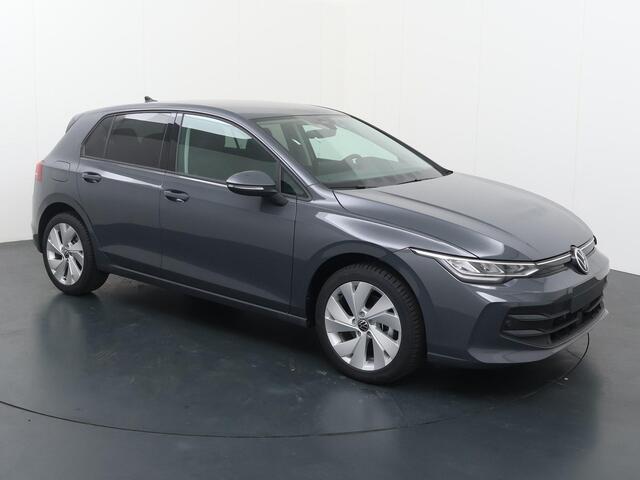 Volkswagen GOLF 8 Life Edition 1.5 TSI 85 kW / 116 pk Hatchback 6 ve