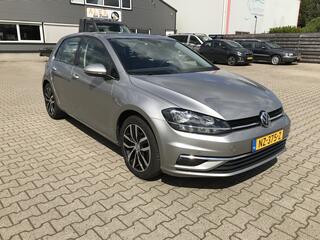 volkswagen-golf-1.0-tsi-highline
