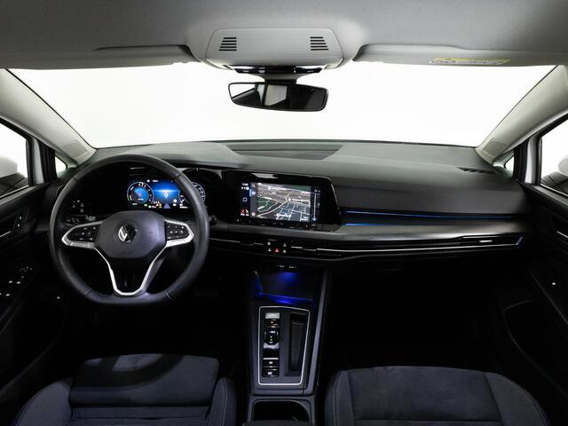Volkswagen GOLF AUTOMAAT 1.4 204 PK DSG eHybrid Style | LED IQ | Navigatie| Travel Assist | Adaptieve Cruise Control