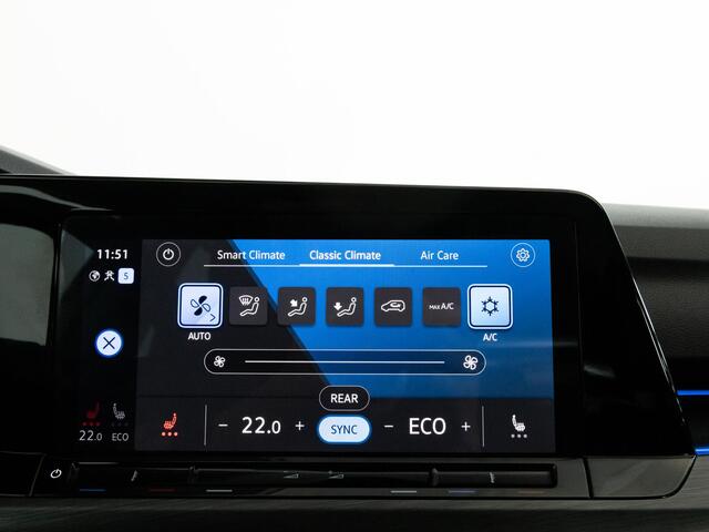 Volkswagen GOLF AUTOMAAT 1.4 204 PK DSG eHybrid Style | LED IQ | Navigatie| Travel Assist | Adaptieve Cruise Control