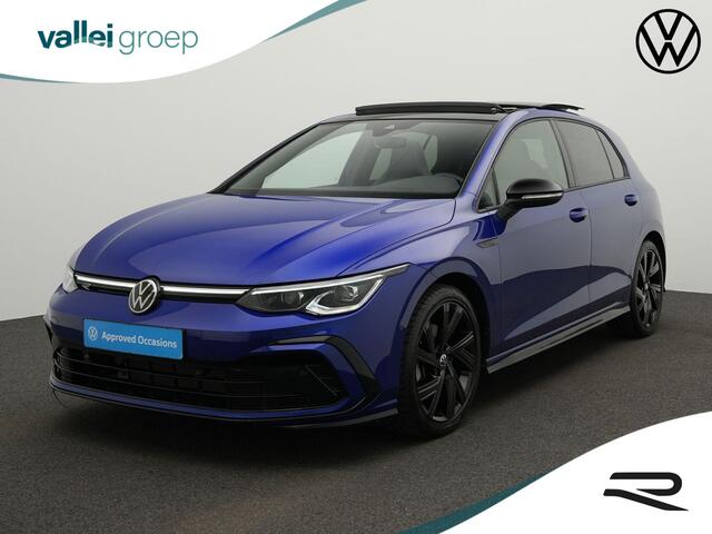 Volkswagen GOLF R-Line 1.5 eTSI 150 pk DSG | Panoramadak | Adaptief onderstel | IQ Light | Stuur-/stoelverwarming | Achteruitrijcamera | Navigatie