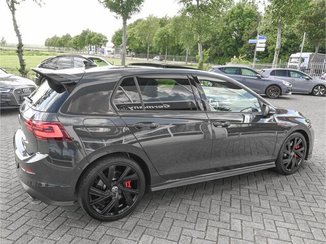 Volkswagen GOLF 2.0 TSI 300PK GTI Clubsport Pano HuD IQ H&K Stoelkoeling