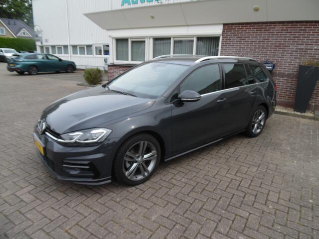 Volkswagen GOLF Variant 1.5 TSI Highline Business R