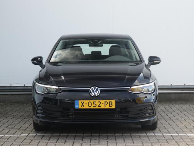 Volkswagen GOLF 1.0 TSI Life | Navigatie | Camera | Stoel- en Stuurverwarming | Carplay & Android auto | Sfeerverlichting | Adaptive Cruise |