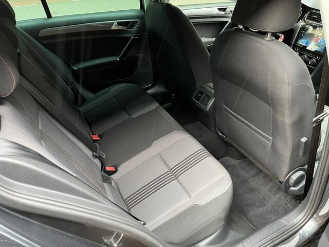 Volkswagen GOLF 1.2 TSI CON. Allstar
