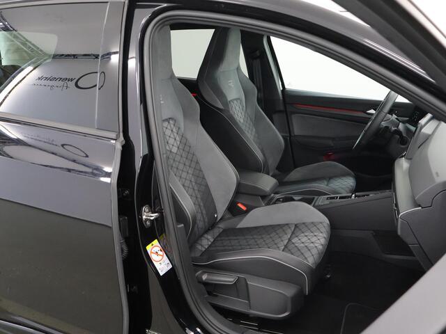 Volkswagen GOLF 2.0 TSI R-Line 190 PK | Navigatie | Parkeersensoren | Climate Control | Keyless Go | Cruise Control Adaptief | Stoelverwarming |