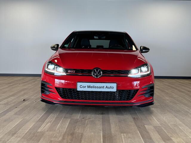 Volkswagen GOLF 2.0 TSI GTI TCR AKRA | DCC | DYN | KW