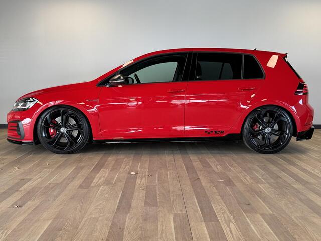 Volkswagen GOLF 2.0 TSI GTI TCR AKRA | DCC | DYN | KW