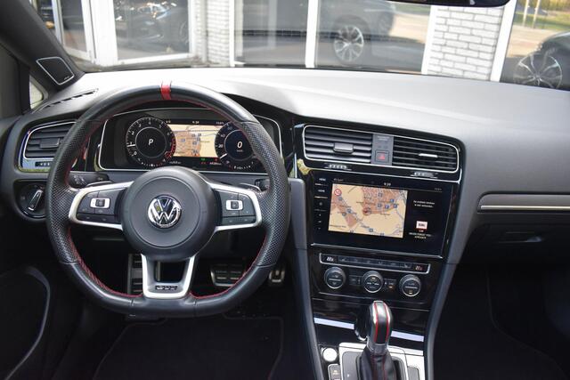Volkswagen GOLF 2.0 TSI GTI TCR Akra Pano Keyless Leder