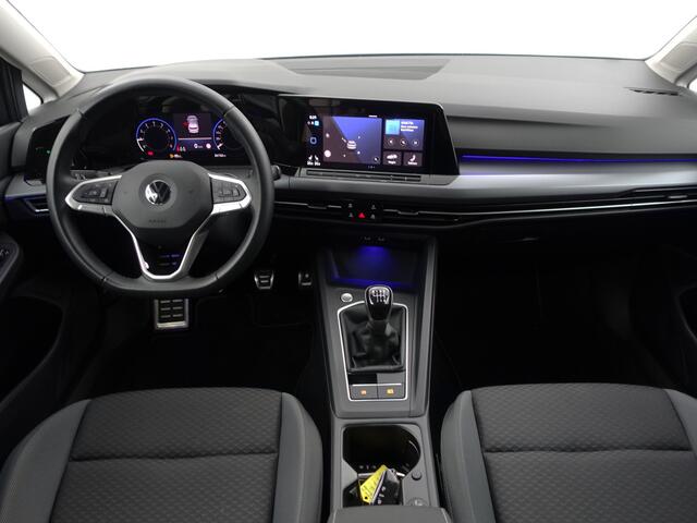 Volkswagen GOLF 1.5 TSI 24dkm, Sfeerverlichting, CarPlay, Android Auto, Keyless, Dynamic Select, IQ Led, Privacy Glass