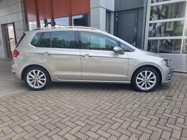 Volkswagen GOLF 1.4 TSI HIGHL BNS Sportsvan