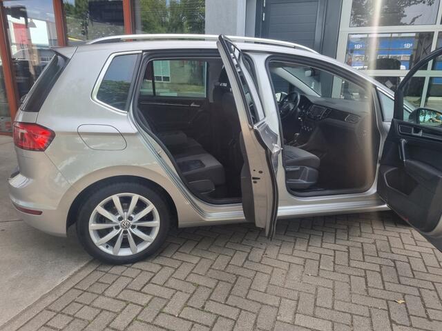 Volkswagen GOLF 1.4 TSI HIGHL BNS Sportsvan
