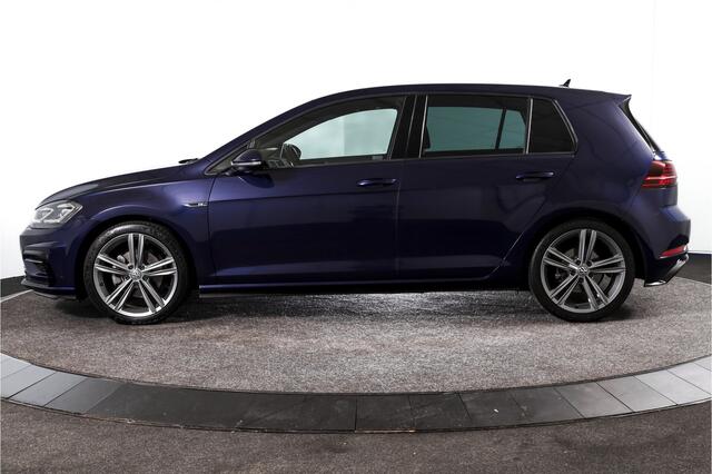 Volkswagen GOLF 1.5 TSI 150 PK Highline Business R - Automaat (Orig. NL) | 2x R-Line | Dig. Cockpit | Adapt. Cruise | Stoelverw. | PDC | Camera | NAV+App. Connect | ECC | Afn. Trekhaak | LM 18" |