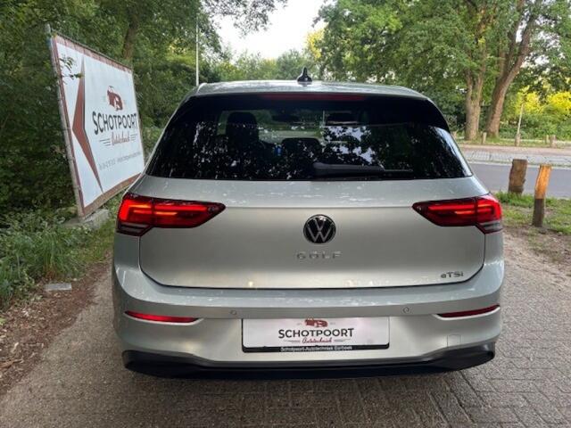 Volkswagen GOLF 1.0 ETSI LIFE BNS**18inch/DAB/Carplay/weinig km**