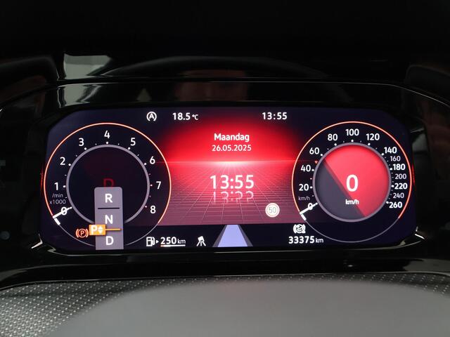 Volkswagen GOLF 1.5 eTSI R-Line Business | 150 PK | Automaat | Head-up display | Achteruitrijcamera | R-Line |