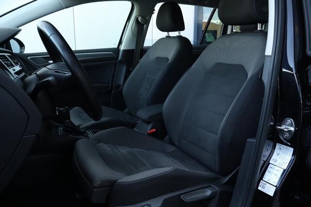 Volkswagen GOLF Variant 1.0 TSI Comfortline Business