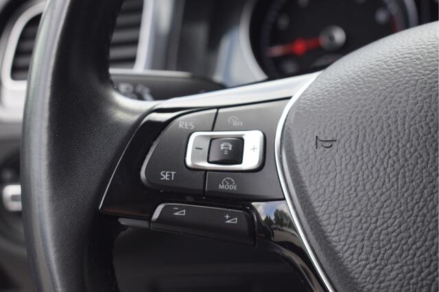 Volkswagen GOLF Variant 1.0 TSI Comfortline Adaptive cruise, Stoelverwarming, DAB, PDC, Carplay