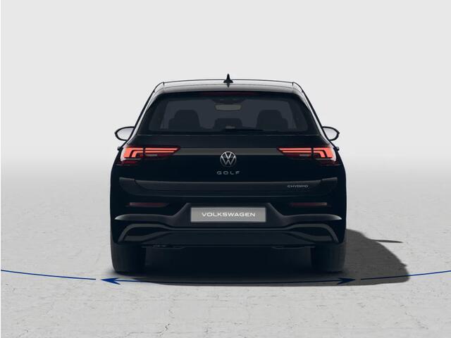 Volkswagen GOLF Life Edition 1.5 eHybrid 204 pk 6 versn. DSG · · Achteruitrijcamera · draadloze telefoonlader ·
