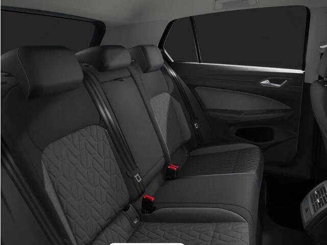 Volkswagen GOLF Life Edition 1.5 eHybrid 204 pk 6 versn. DSG · · Achteruitrijcamera · draadloze telefoonlader ·