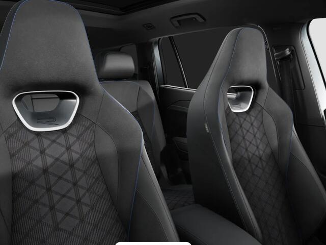 Volkswagen GOLF Life Edition 1.5 eHybrid 204 pk 6 versn. DSG · Achteruitrijcamera · draadloze telefoonlader ·