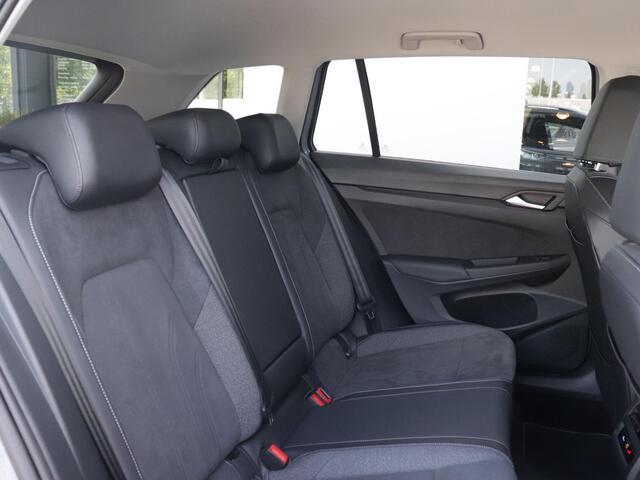 Volkswagen GOLF 1.5 eTSI Life Edition 8.5 | LED Plus | 360 Camera | Dodehoekdetectie | ErgoActive | Stoel- en Stuurverwarming | Travel Assist |