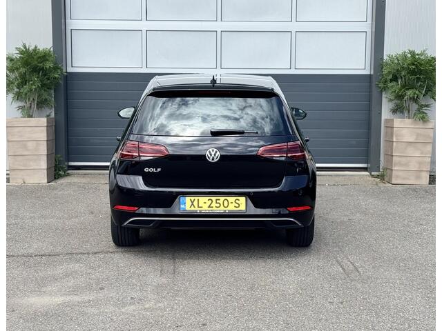 Volkswagen GOLF 1.0 TSI Comfortline Business /NAP/ AIROC / GARANTIE /