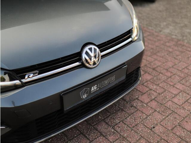 Volkswagen GOLF 1.5 TSI Highline Business R-Line | Stoelverw. | PDC | ACC