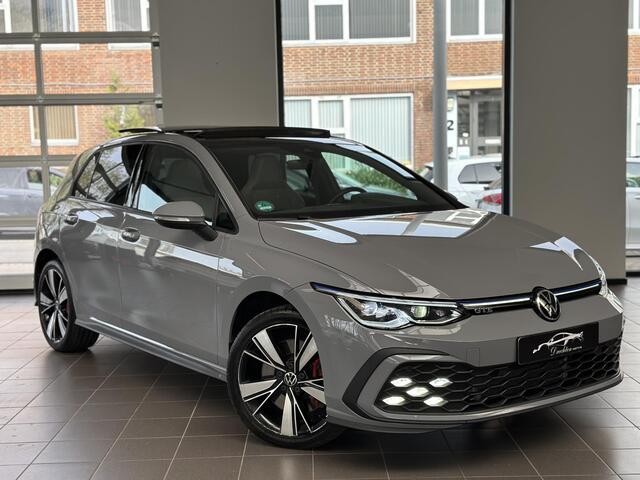 Volkswagen GOLF 1.4 eHybrid GTE | PANO | CAMERA | IQ | SFEER