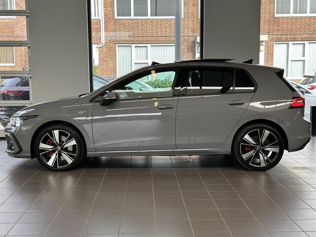 Volkswagen GOLF 1.4 eHybrid GTE | PANO | CAMERA | IQ | SFEER