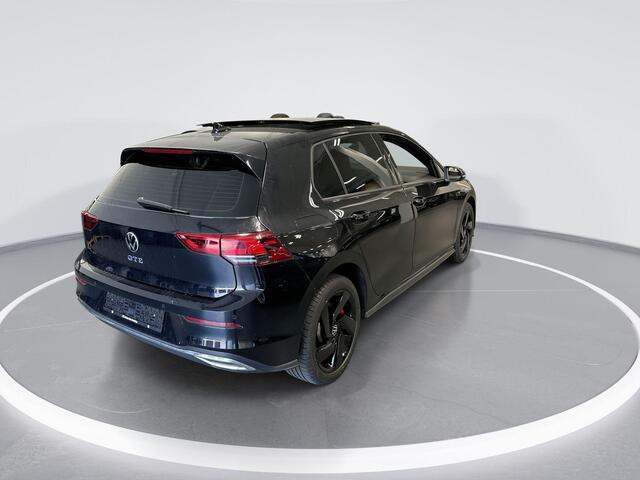 Volkswagen GOLF 1.4 245pk DSG eHybrid GTE · Panoramadak · Apple/Android Car Play · Navi · P-Sensoren · 17'' Inch ·