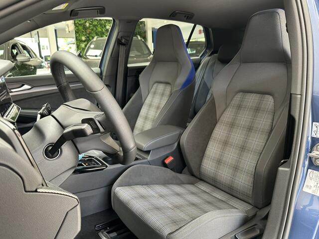 Volkswagen GOLF 1.5 eHybrid GTE 272PK DSG Adaptieve Cruise Controle, Side Assist